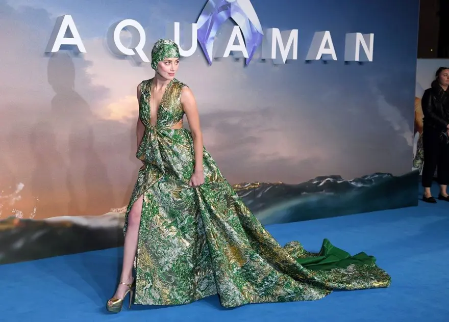 Johnny Depp hayranları Amber Heard'ı Aquaman 2'den attırmaya kararlı 4