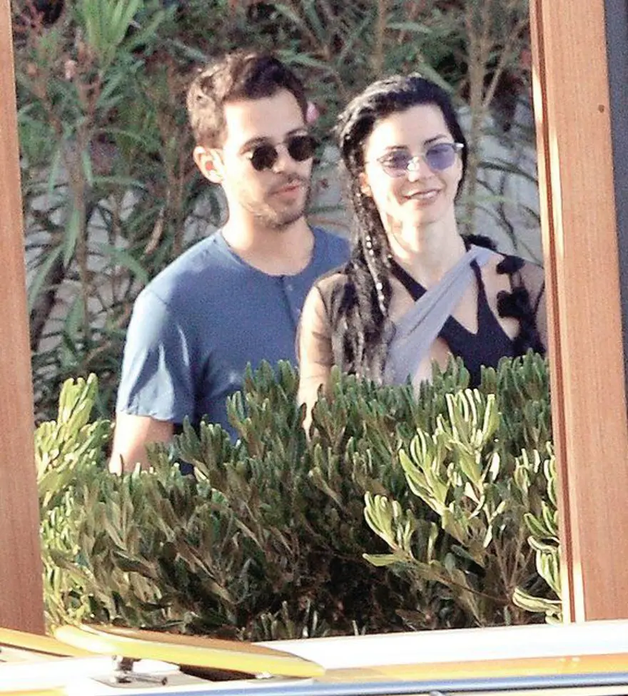 Merve Boluğur, Hakan Sabancı, Bodrum 1