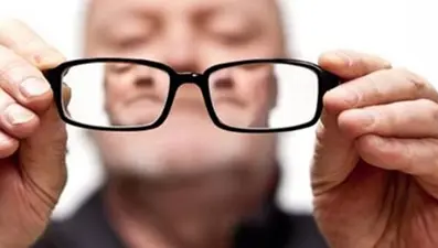 Uyku bozukluğu katarakt habercisi olabilir