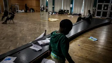 Fransa'da sokaklar çocuklarla dolu