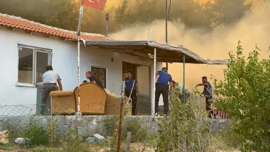 "PERGE ANTİK KENTİNDE ZARAR YOK" 2