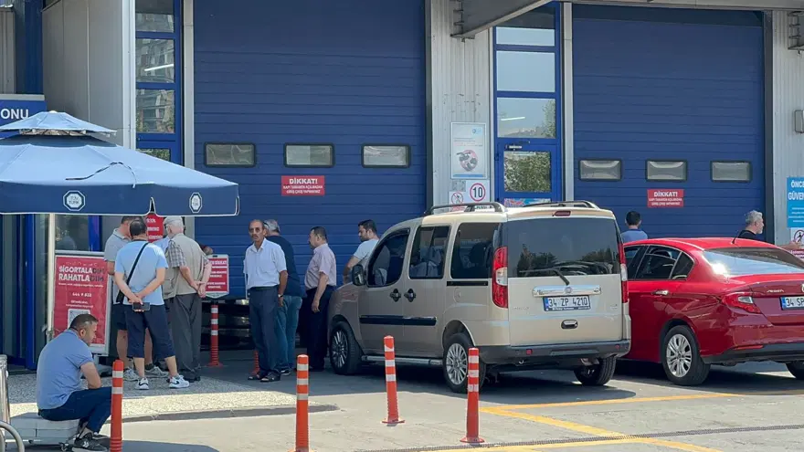 Microsoft'taki Crowdstrike arızası | İstanbul'da araç muayene istasyonlarında yoğunluk 3