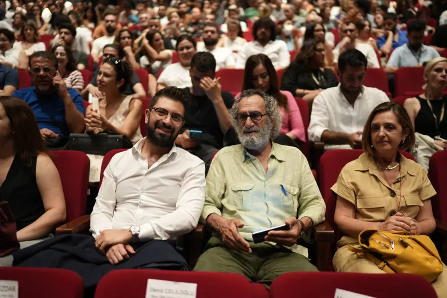 Türkiye'nin Oscar adayı Kuru Otlar Üstüne Altın Koza'da 13