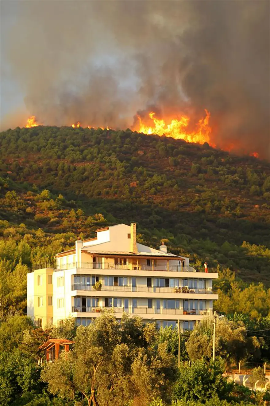 Seferihisar yanıyor 11