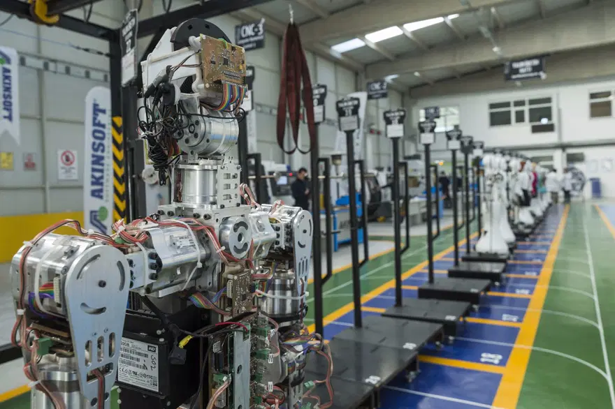 İlk insansı robot fabrikası Konya'da 14
