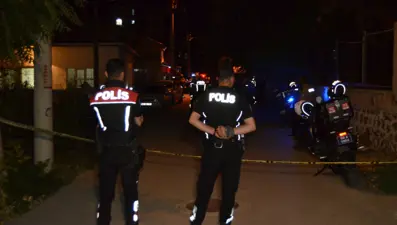 Aksaray'da dehşet: Annesi, kardeşi ve komşusunu vurup intihara kalkıştı