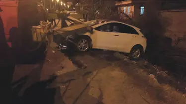 Kaza yerine otomobil daldı: 1 polis şehit, 1 ölü