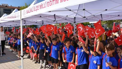Salihli’de İlköğretim Haftası kutlandı