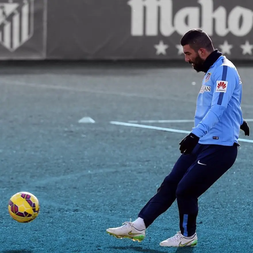 Arda Turan'ın 15 milyon euroluk malikanesi 162 Arda Turan'ın 15 milyon euroluk malikanesi 162