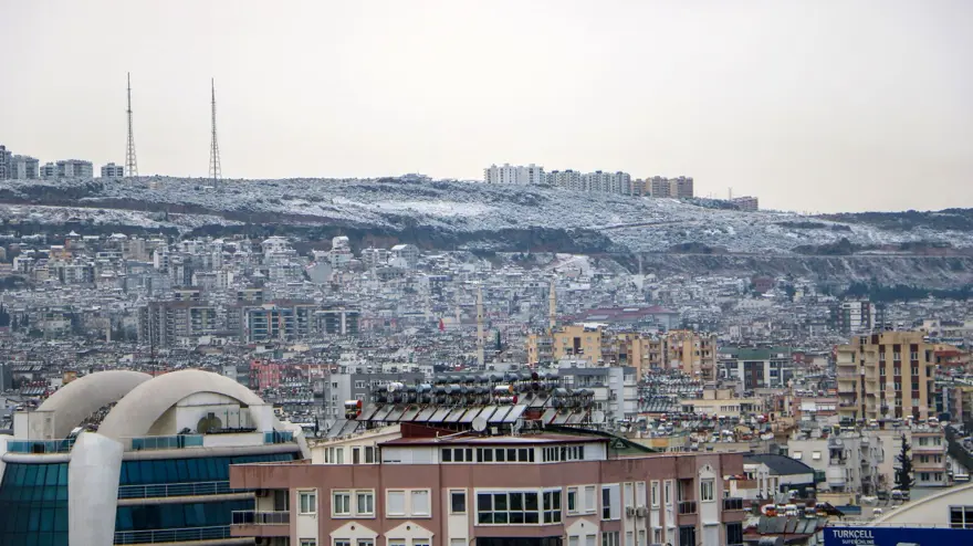 Antalya’ya 29 yıl sonra kar yağdı 26 Antalya’ya 29 yıl sonra kar yağdı 26