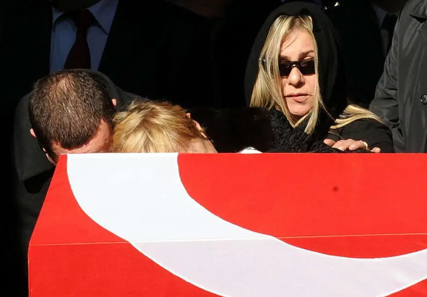 Denktaş'ın ardından 99 Denktaş'ın ardından 99