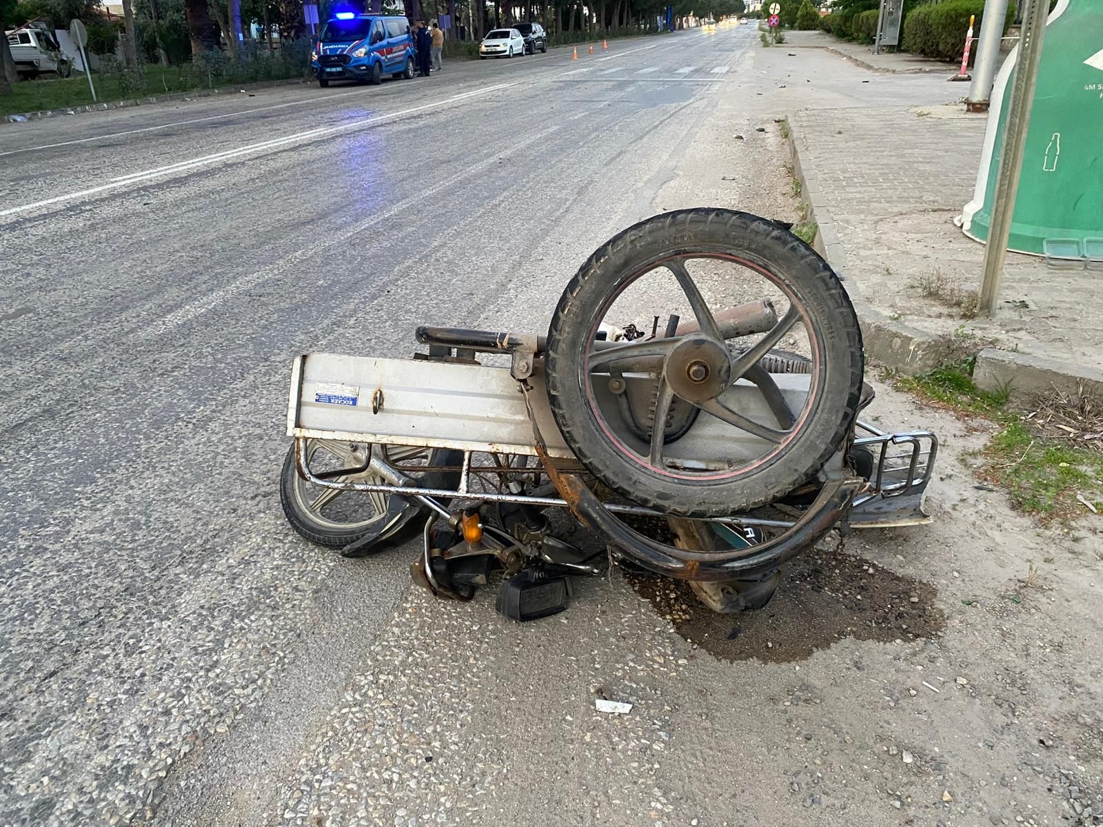 Motosikletli çift kaza kurbanı