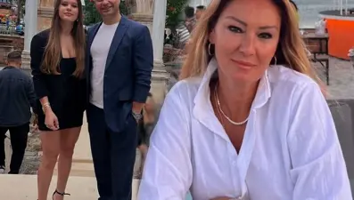 Pınar Altuğ'dan mutlu aile pozu