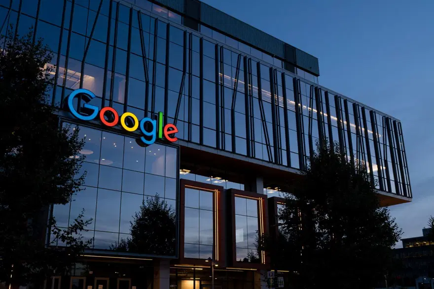 ALPHABET (GOOGLE): 123 MİLYAR DOLAR 6