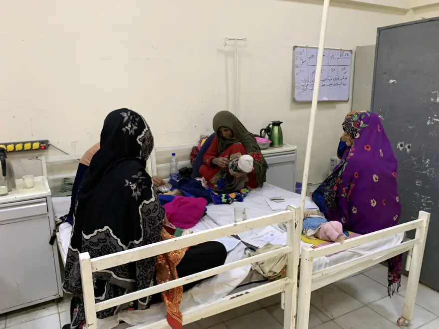 İnsanlık dramı: Sütten kesilen Afgan annelerin bebekleri büyüyemiyor 15 İnsanlık dramı: Sütten kesilen Afgan annelerin bebekleri büyüyemiyor 15