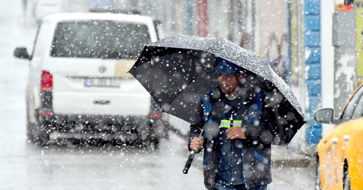 Pazartesi kış kapıda, sıcaklık düşüyor! Meteoroloji'den 13 il için kar yağışı uyarısı