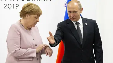 Putin ile Merkel Suriye meselesini görüştü