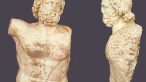 Antalya'da 2 bin yıllık Zeus ve Aphrodite heykelleri bulundu Antalya'da 2 bin yıllık Zeus ve Aphrodite heykelleri bulundu