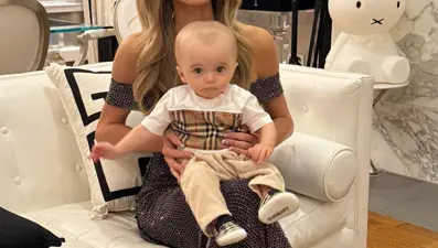 Paris Hilton'un oğlu Phoenix'e yorum yağmıştı: Onu her zaman koruyacağım