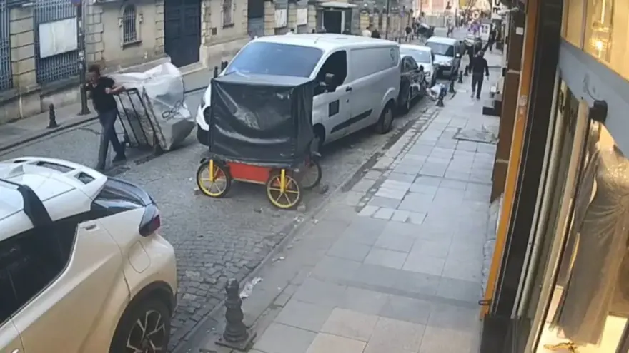 Kuyumcu çöpte servet buldu 