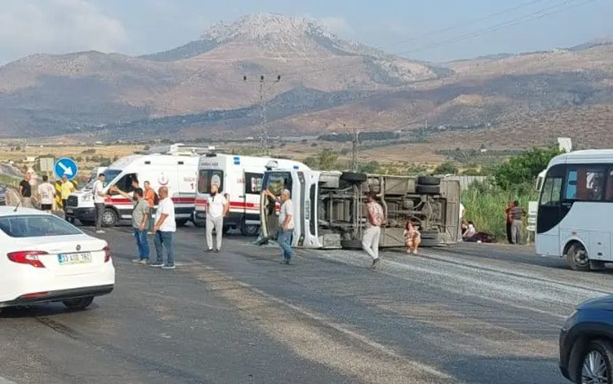 OTOBÜS KARŞI ŞERİDE GEÇTİ 