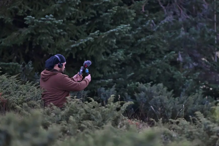 25 gün boyunca kamp kurup kızıl geyiklerin peşinde koştu 12 25 gün boyunca kamp kurup kızıl geyiklerin peşinde koştu 12