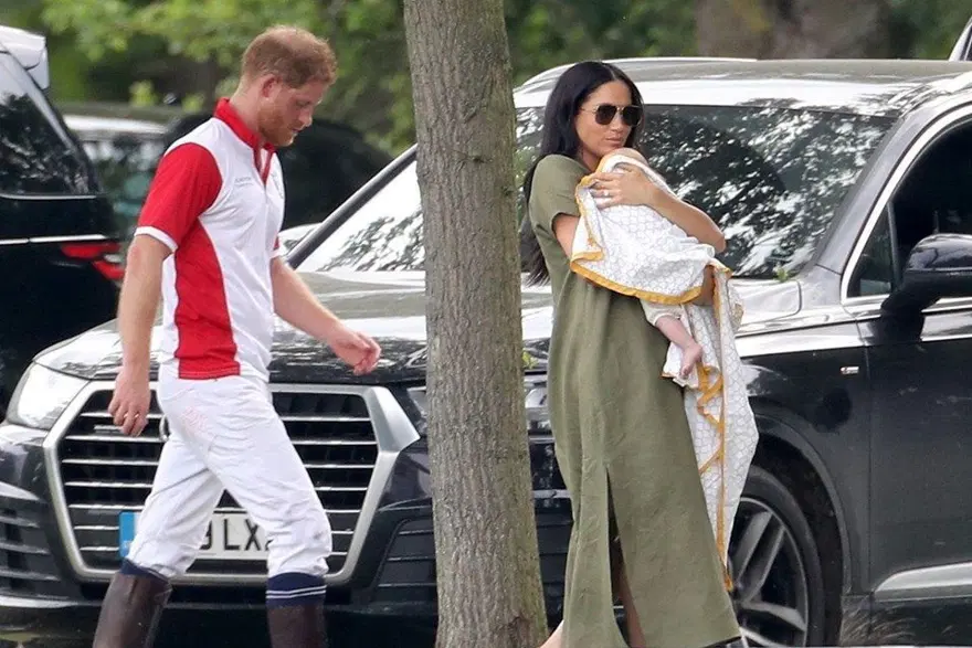 Meghan Markle setlere dönebilir 4