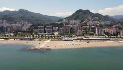 Giresun plajlarında deniz suyu temiz çıktı