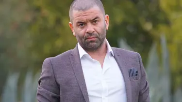 Bülent Şakrak, Kahraman Boz rolüyle Sefirin Kızı kadrosunda