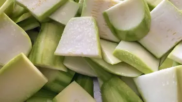 Hem zayıflatan hem vitamine boğan tarif! 3 tane eklemek yetiyor