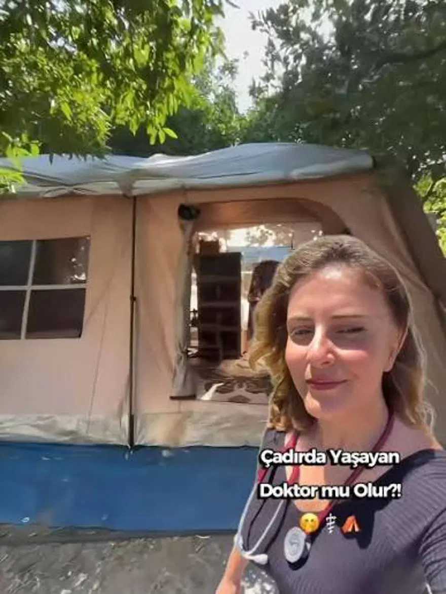 Doktor olarak Bodrum'a taşındı kirayı uçuk bulunca çadırda yaşamaya başladı 