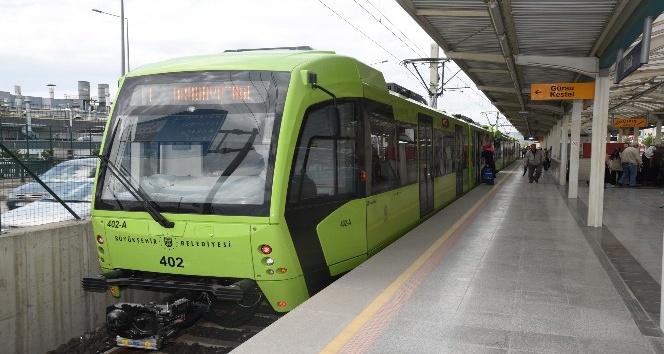 Bursa'da metro seferleri durdu