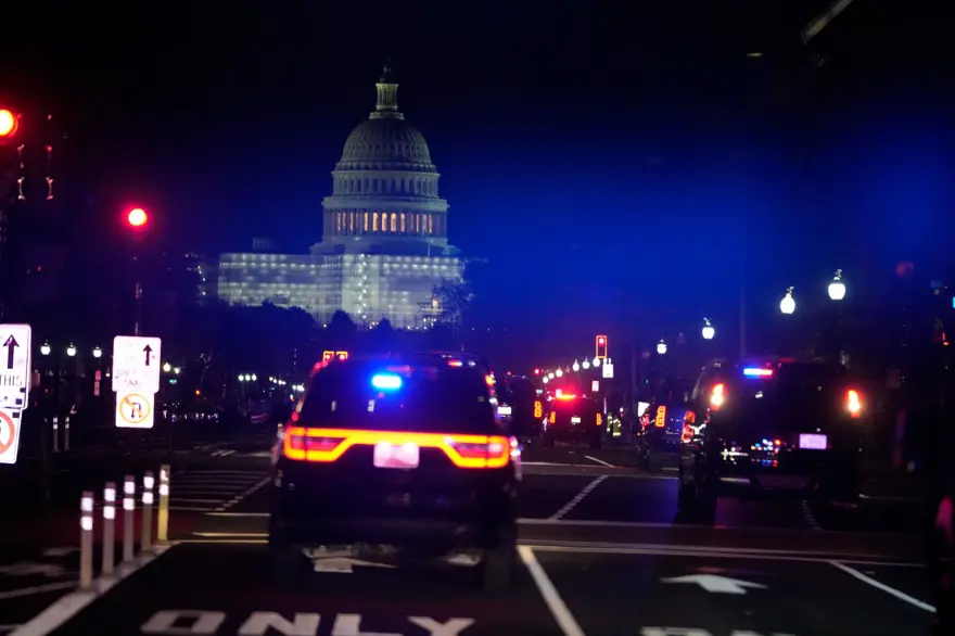 ABD'de milyarderlerden ara seçimler için rekor bağış 6