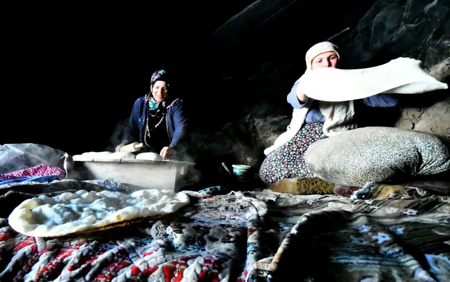 Doğu ve Güneydoğu Anadolu'nun vazgeçilmezi: Ramazan sofraları için yandı 3