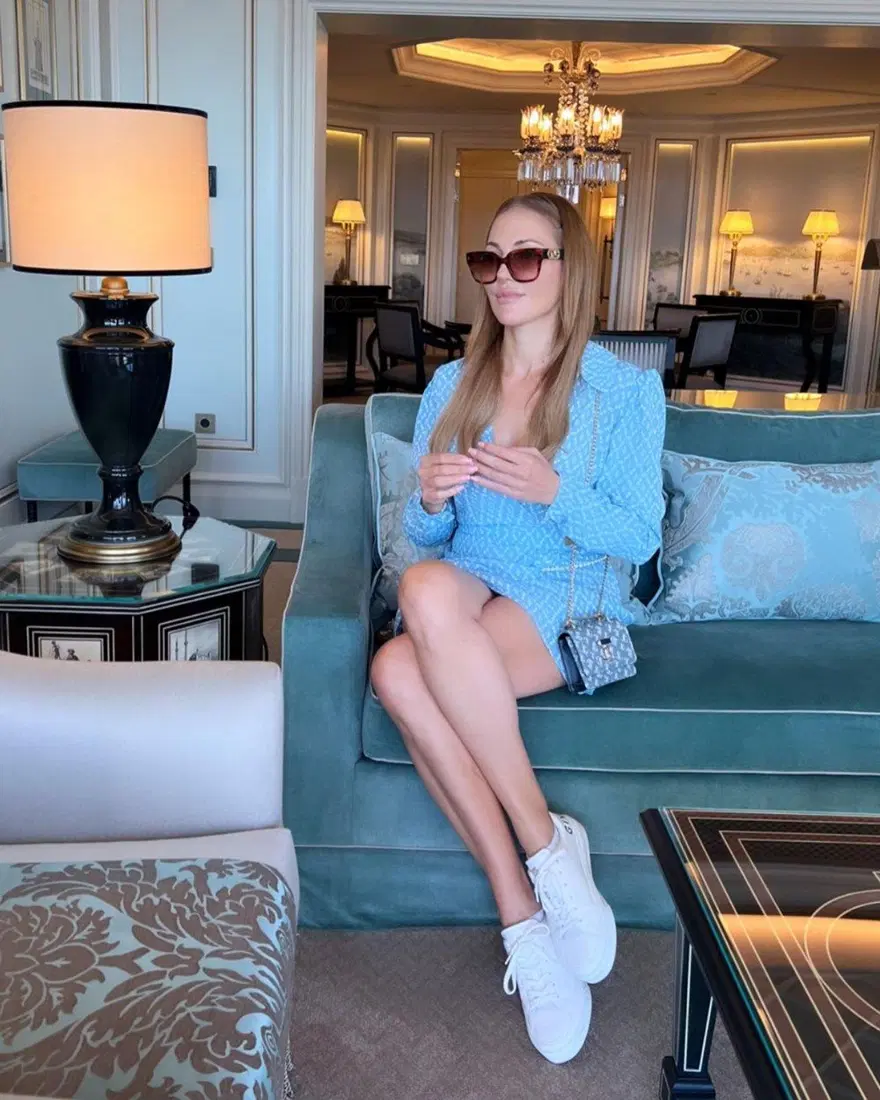 Meryem Uzerli'ye "Neden evlenmediler seninle?" diye soran Hülya Avşar'dan açıklama 1