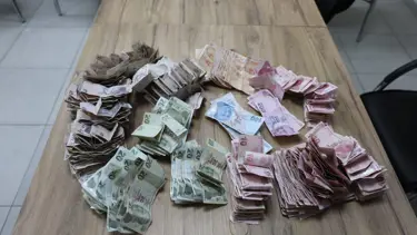 Binlerce lira çebinden çıktı! Dilencinin bir günlük kazancı şaşırttı