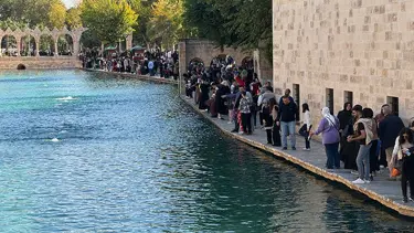 Balıklıgöl ara tatilde ziyaretçilerini ağırlıyor