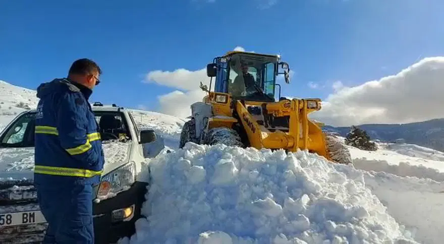 Sivas'ta hava sıcaklığı eksi 10 derece: 99 yerleşim yerine ulaşılamıyor 7