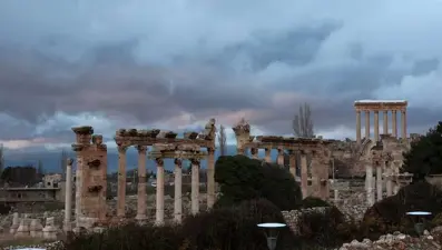 İsrail'in Lübnan'a düzenlediği saldırılarda 52 kişi öldü