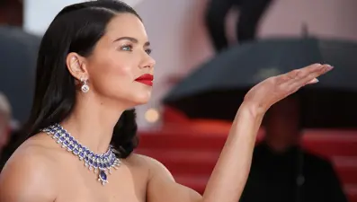 Adriana Lima ABD vatandaşı oldu