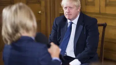 Johnson Brexit'e karşı çıkanları partiden ihraç edecek