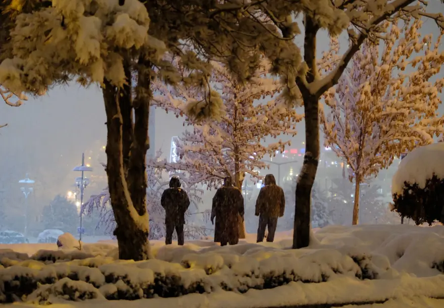 Ankara beyaza büründü, sırada İstanbul var 21 Ankara beyaza büründü, sırada İstanbul var 21