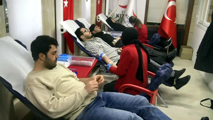 Depremzedelere yardım seferberliği 3