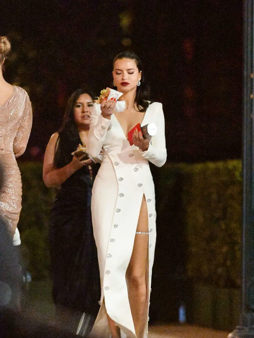 Ünlülerin parti sonrası halleri (Vanity Fair After Party) 2