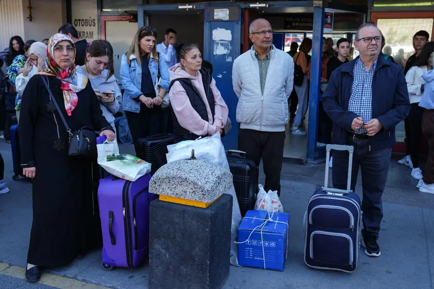 İstanbul Otogarı'nda bayram yoğunluğu 8