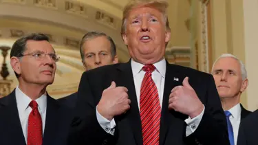 Trump Demokratlarla görüşmeyi terk etti
