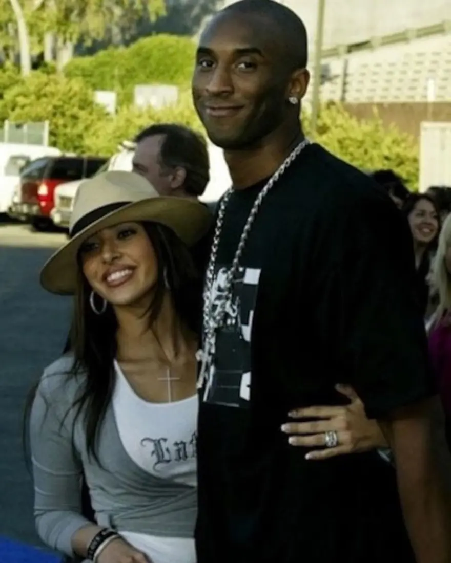 Kobe Bryant'ı unutmadı: Vanessa Bryant'tan tanışma yıl dönümü kutlaması 3 Kobe Bryant'ı unutmadı: Vanessa Bryant'tan tanışma yıl dönümü kutlaması 3