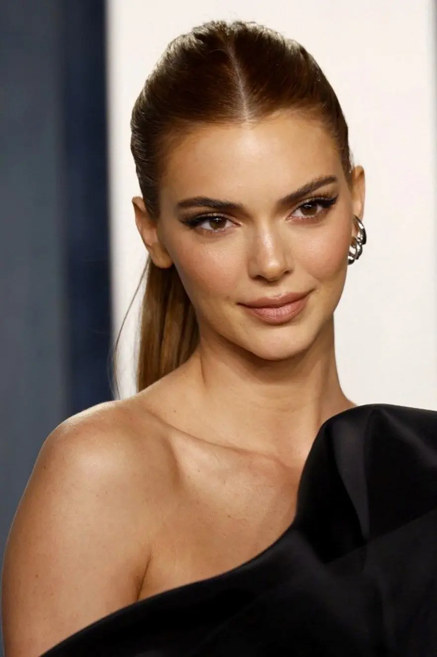 Kendall Jenner: Bu hayata alışmam 20 yılımı aldı 