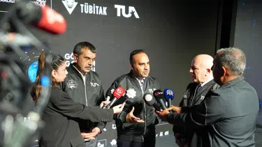 Bakan Kacır: 2027'de Ay'a milli uzay aracımızla gideceğiz