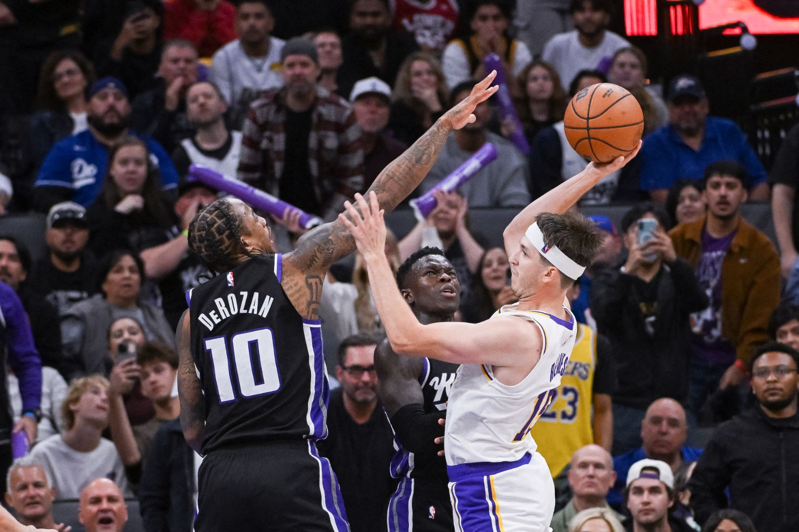 Austin Reaves'in kariyer gecesinde galibiyet Lakers'ın